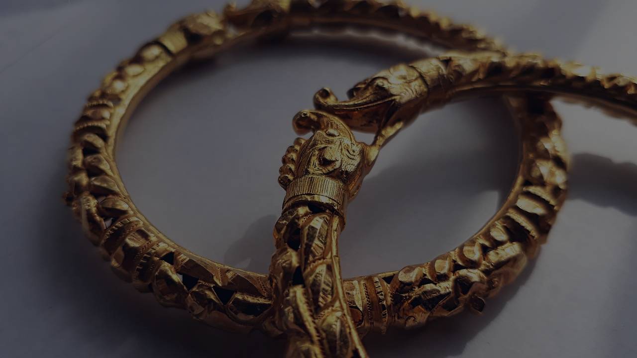 The Riches of Dunvegan: Exploring the Wealth of Scotland's Charming Village - Vanturas